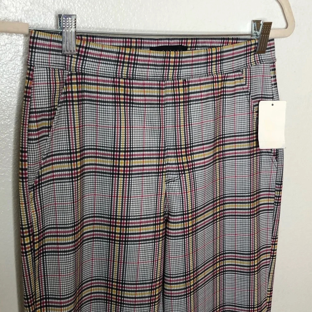Sanctuary woman’s plaid pants.  Size Medium.  NWT - Picture 3 of 6